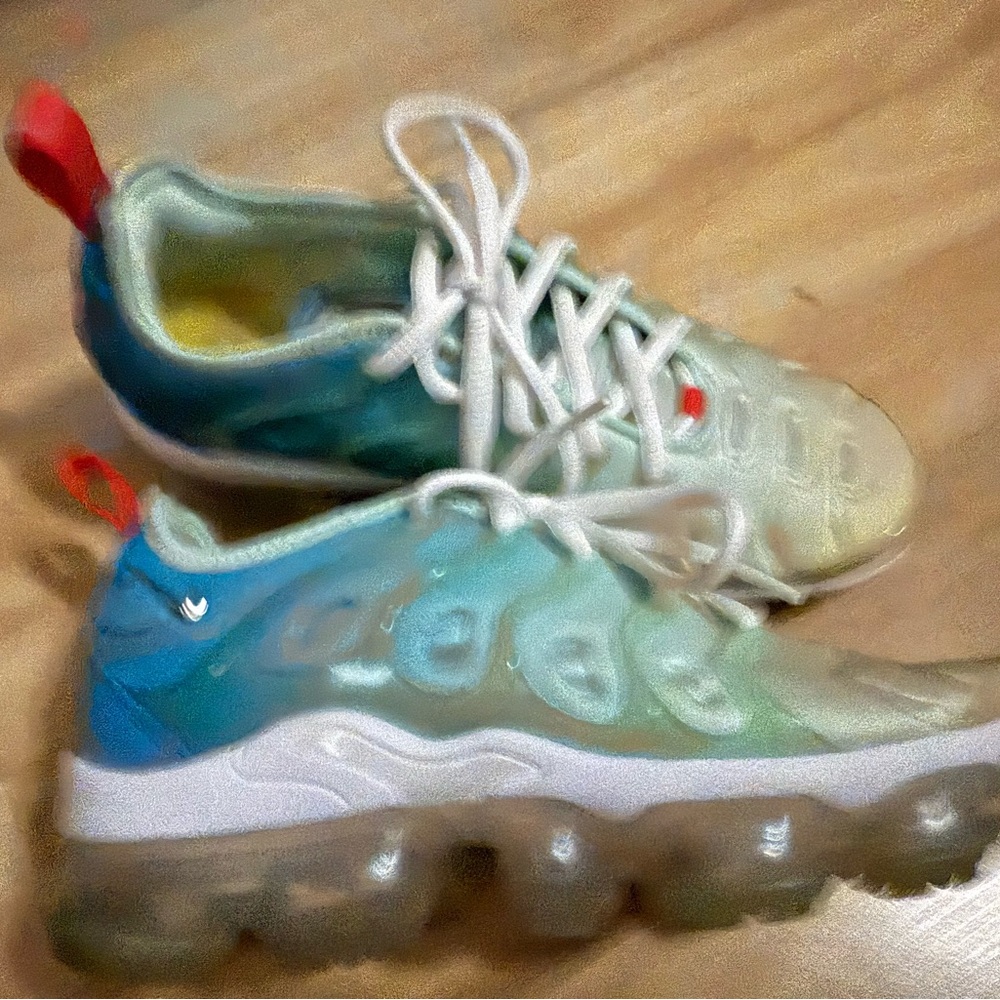 Nike Kids Aqua and White Sneakers - Picture 2 of 7